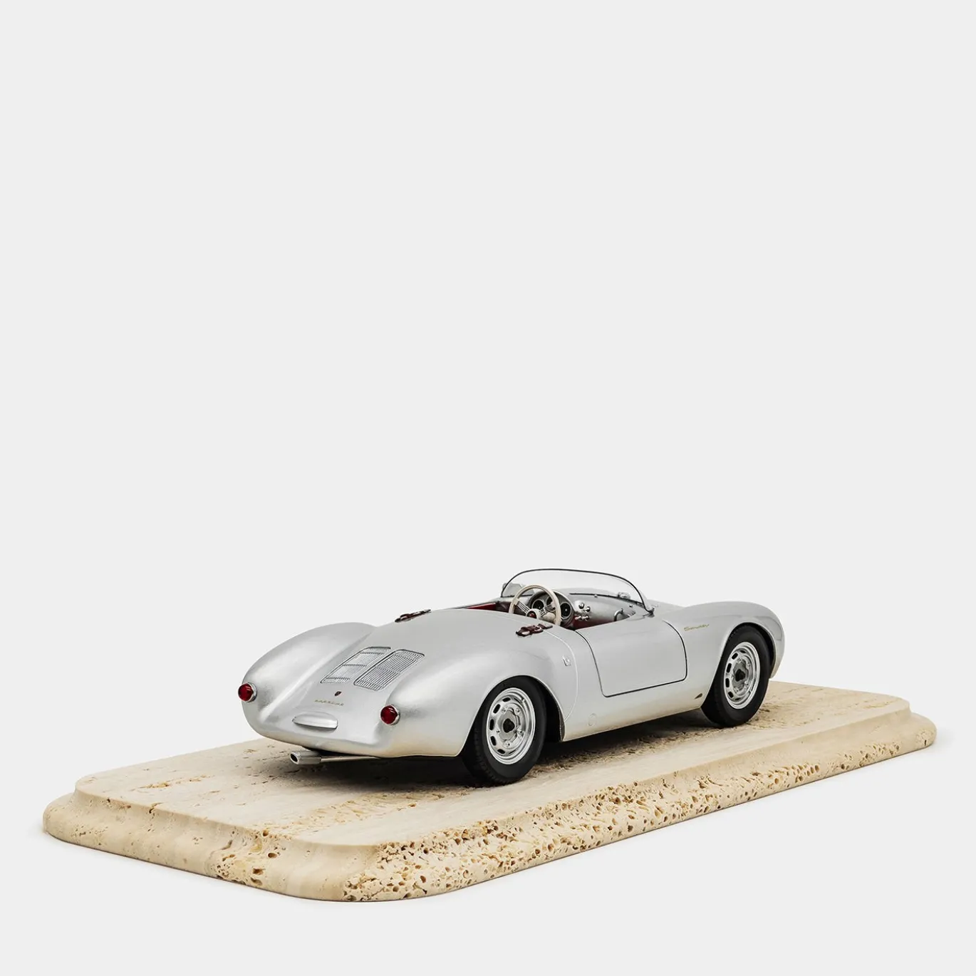 Porsche 550A Spyder in metallo argentato