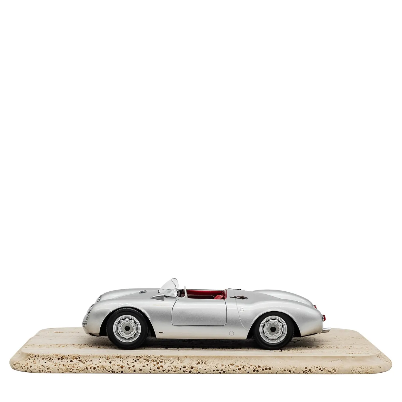 Porsche 550A Spyder in metallo argentato