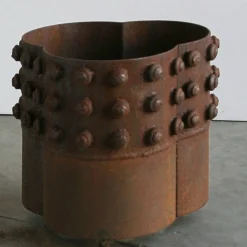 67 Portavaso in ferro