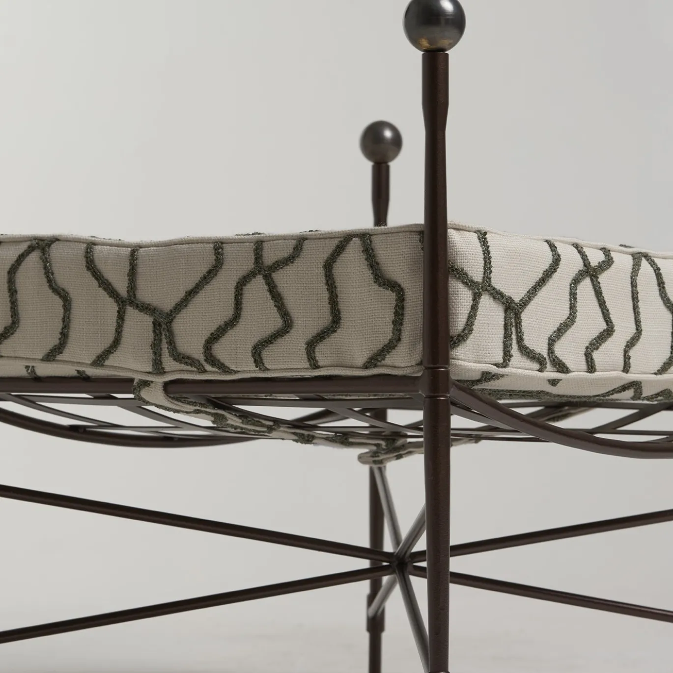 Pouf Alto Sgabello Alto Nero Ruggine Ferro Esterno