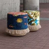 Pouf Amami con disegno marino e base in cesta