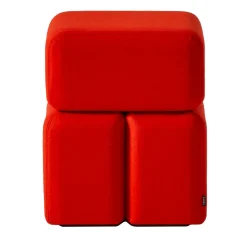 Pouf angolare Red Soft di Linde Freya Tangelder