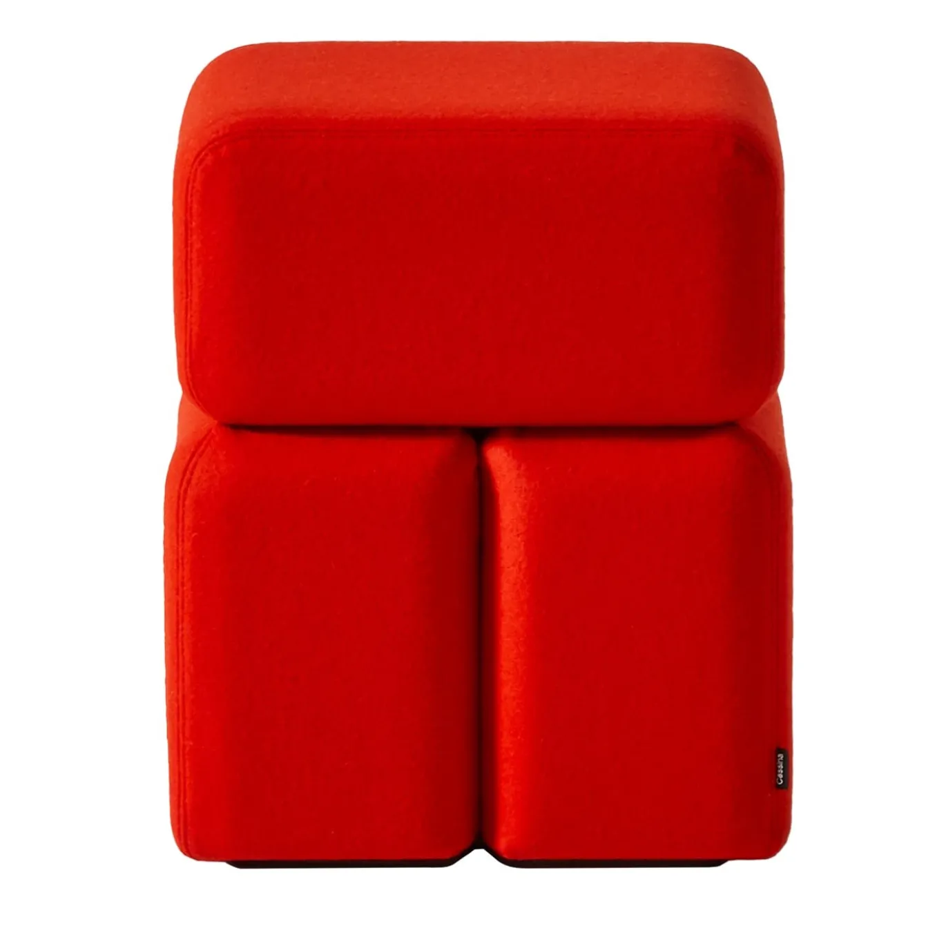 Pouf angolare Red Soft di Linde Freya Tangelder