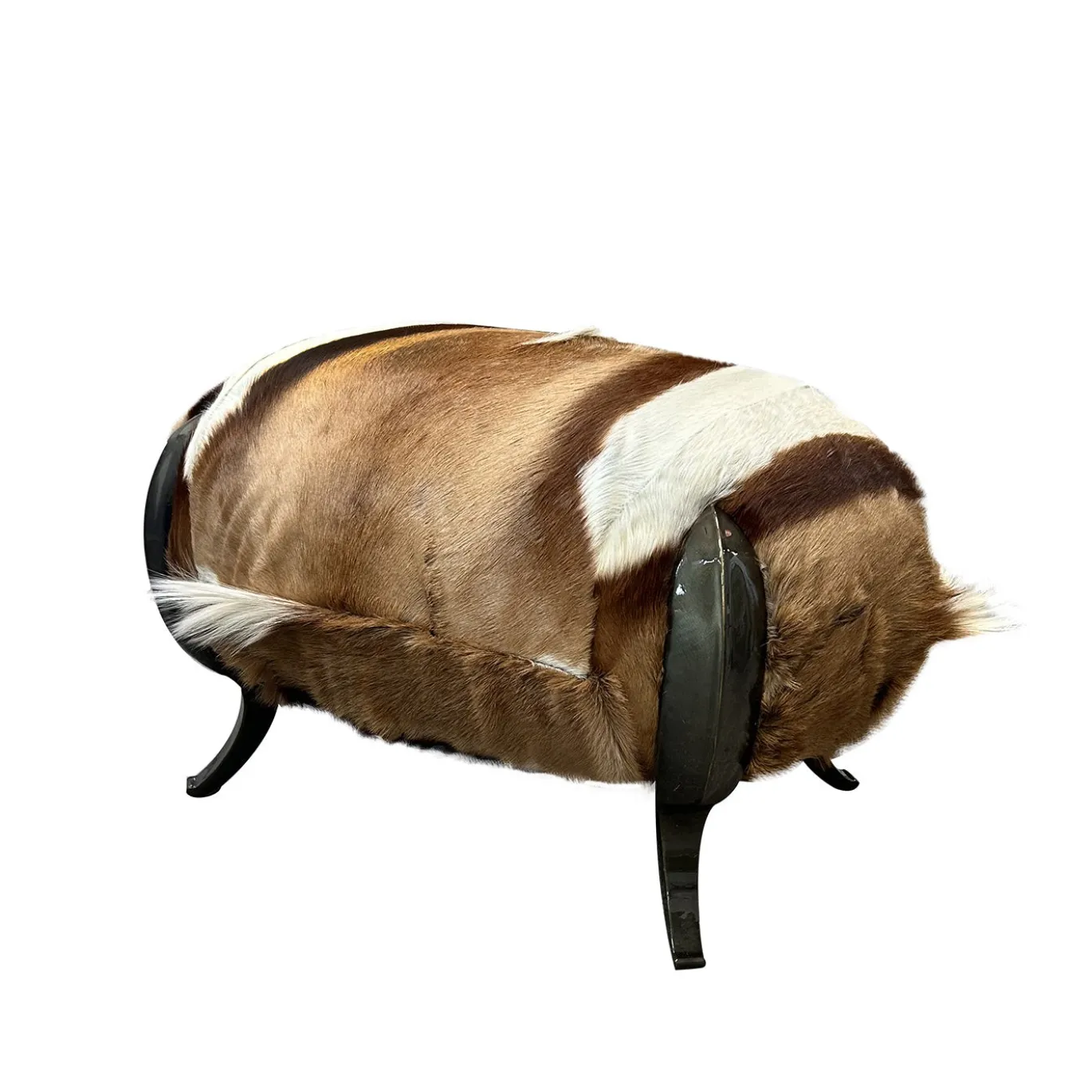 Pouf Bague Antilope di Carlo Rampazzi