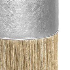 Pouf in pelle argentata con frange dorate di Lorenza Bozzoli