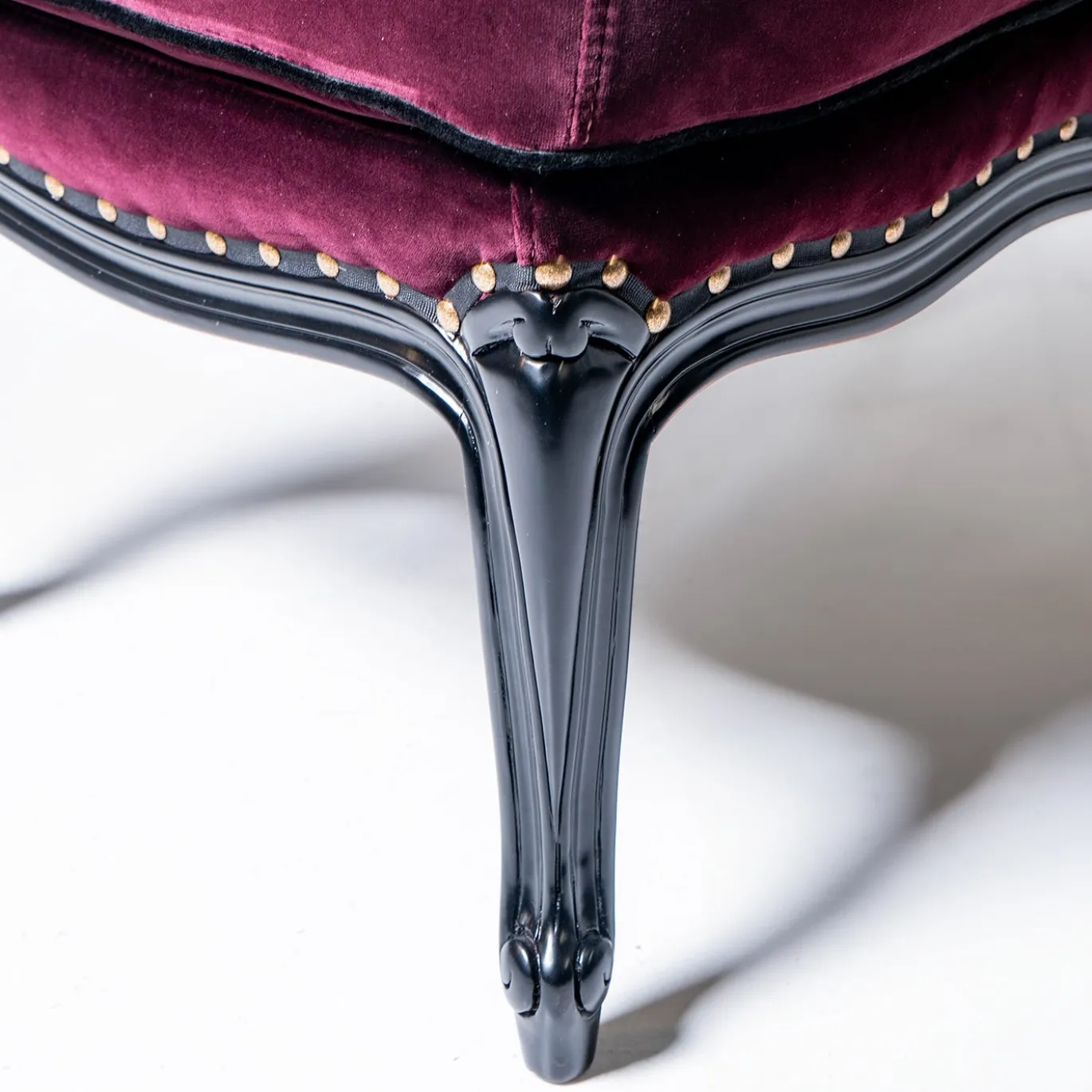 Pouf Pauline in Velluto Bordeaux