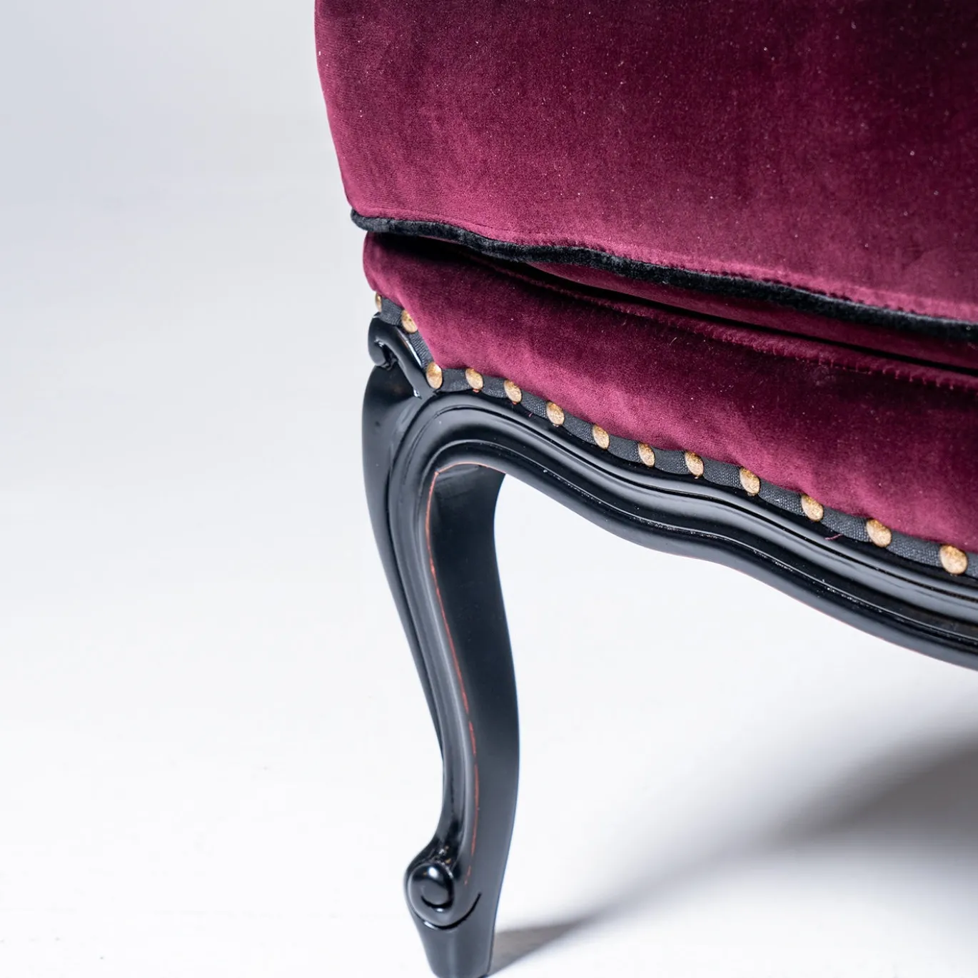 Pouf Pauline in Velluto Bordeaux