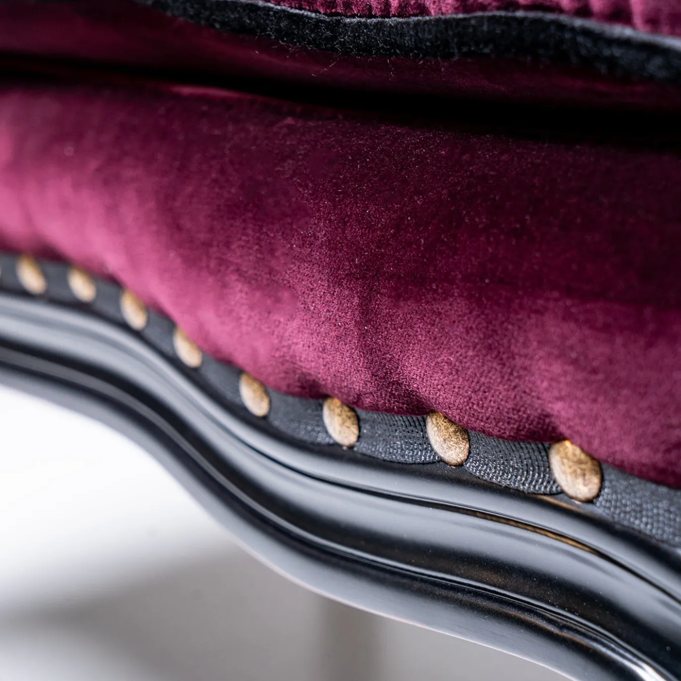 Pouf Pauline in Velluto Bordeaux