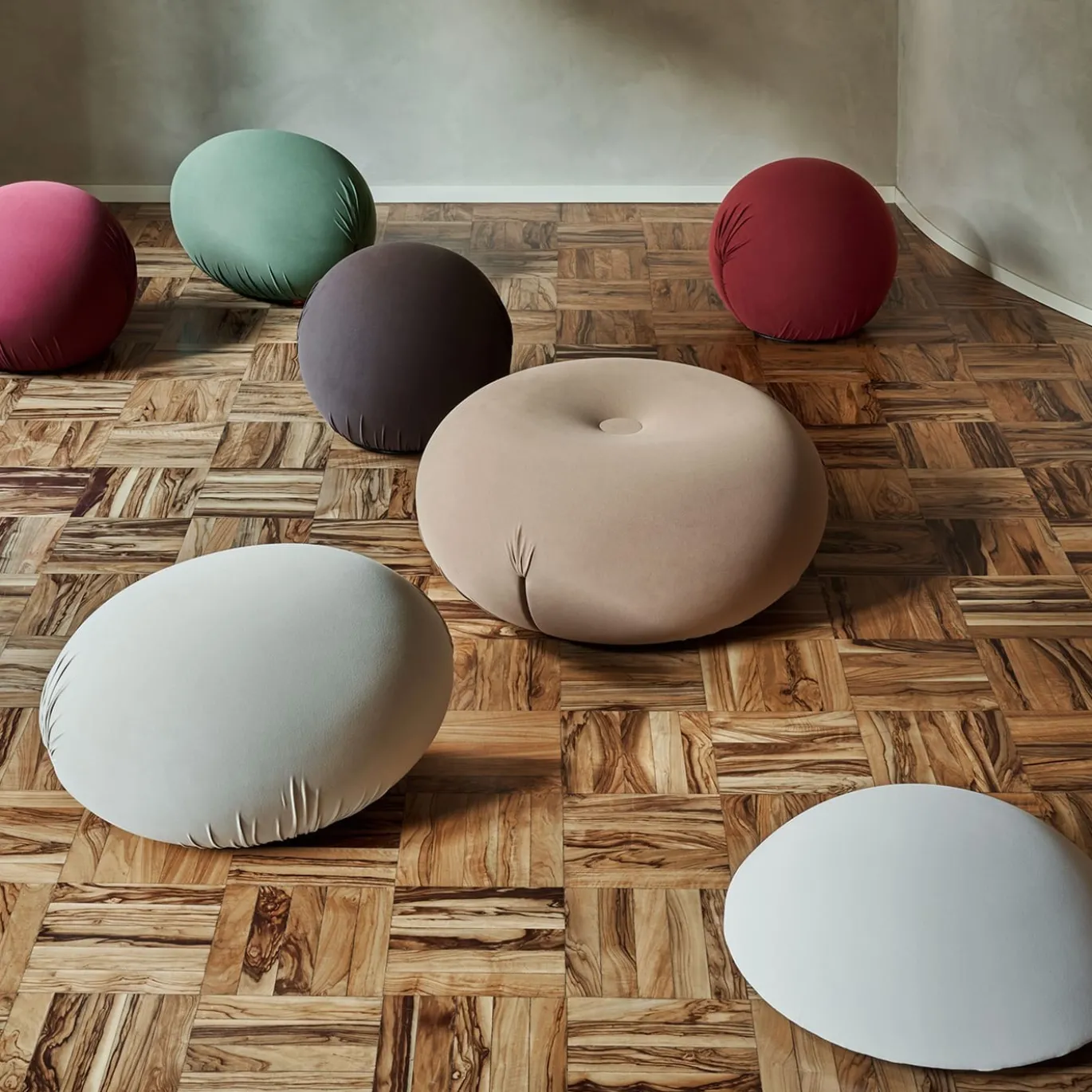 Pouf Tatino in tessuto tecnico bordeaux