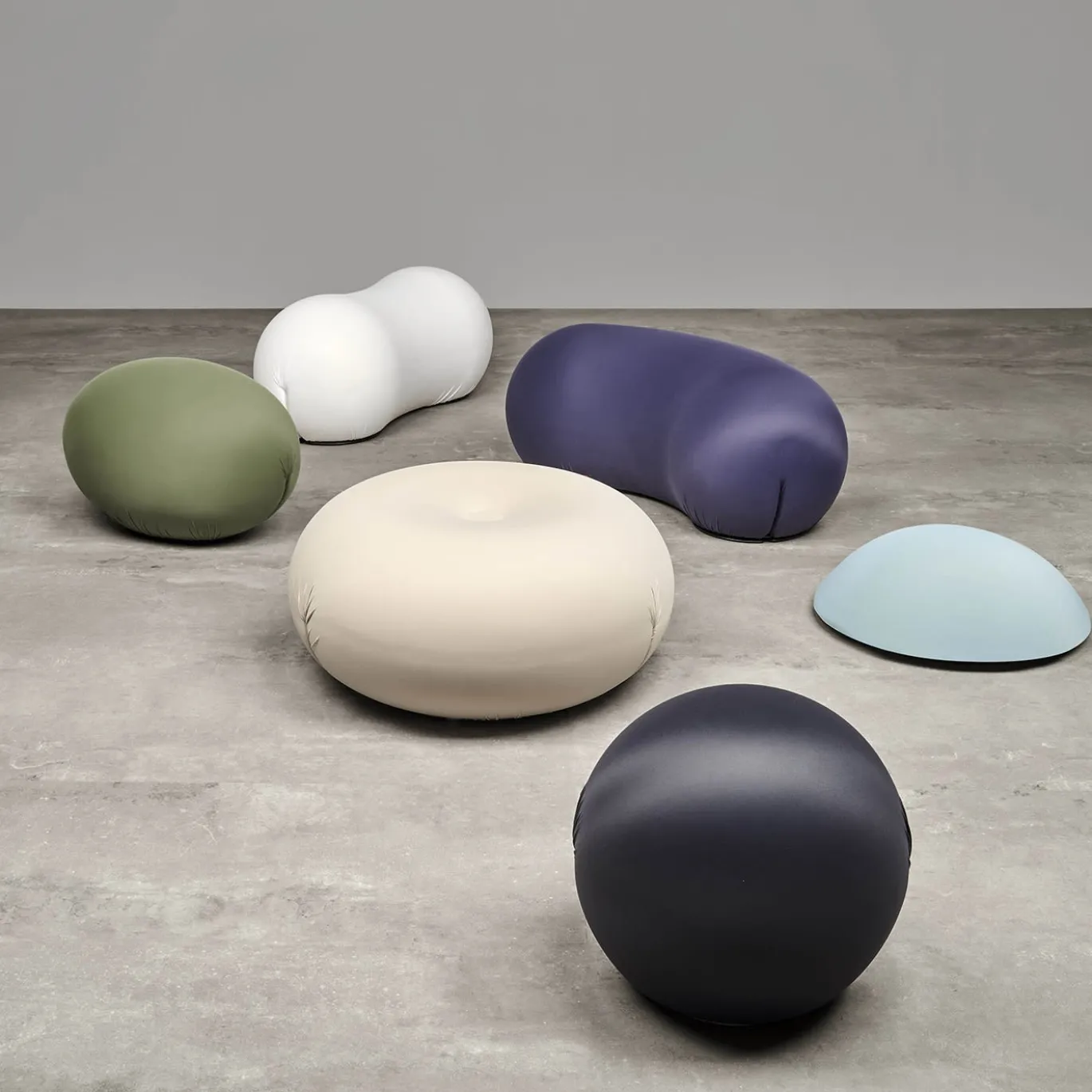Pouf Tato Bonbon in tessuto tecnico bianco