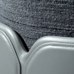 Pouf TETI con base in pelle grigia
