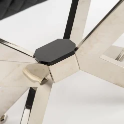 Pouf Trapezio in pelle nera trapuntata