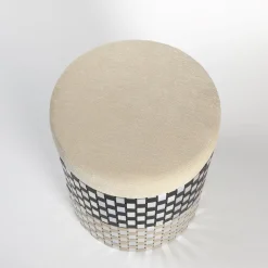 Pouf Vesta nero e oro