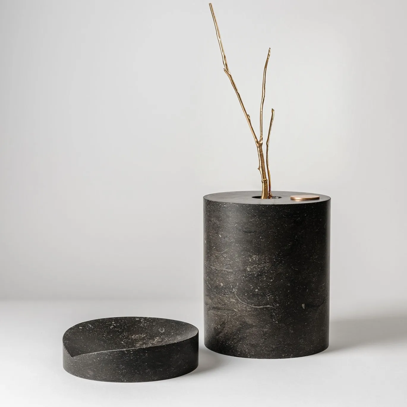 Qui e ora Vaso di marquina nera #2