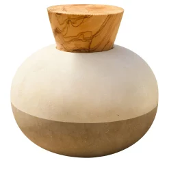 Rito N. 3 D Vaso in Pietra Leccese con Coperchio in Legno d'Ulivo