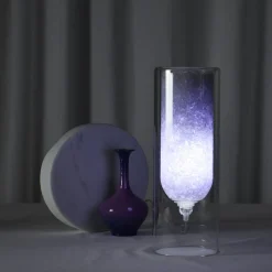 Rocklumìna Lampada da tavolo sferica XXS viola