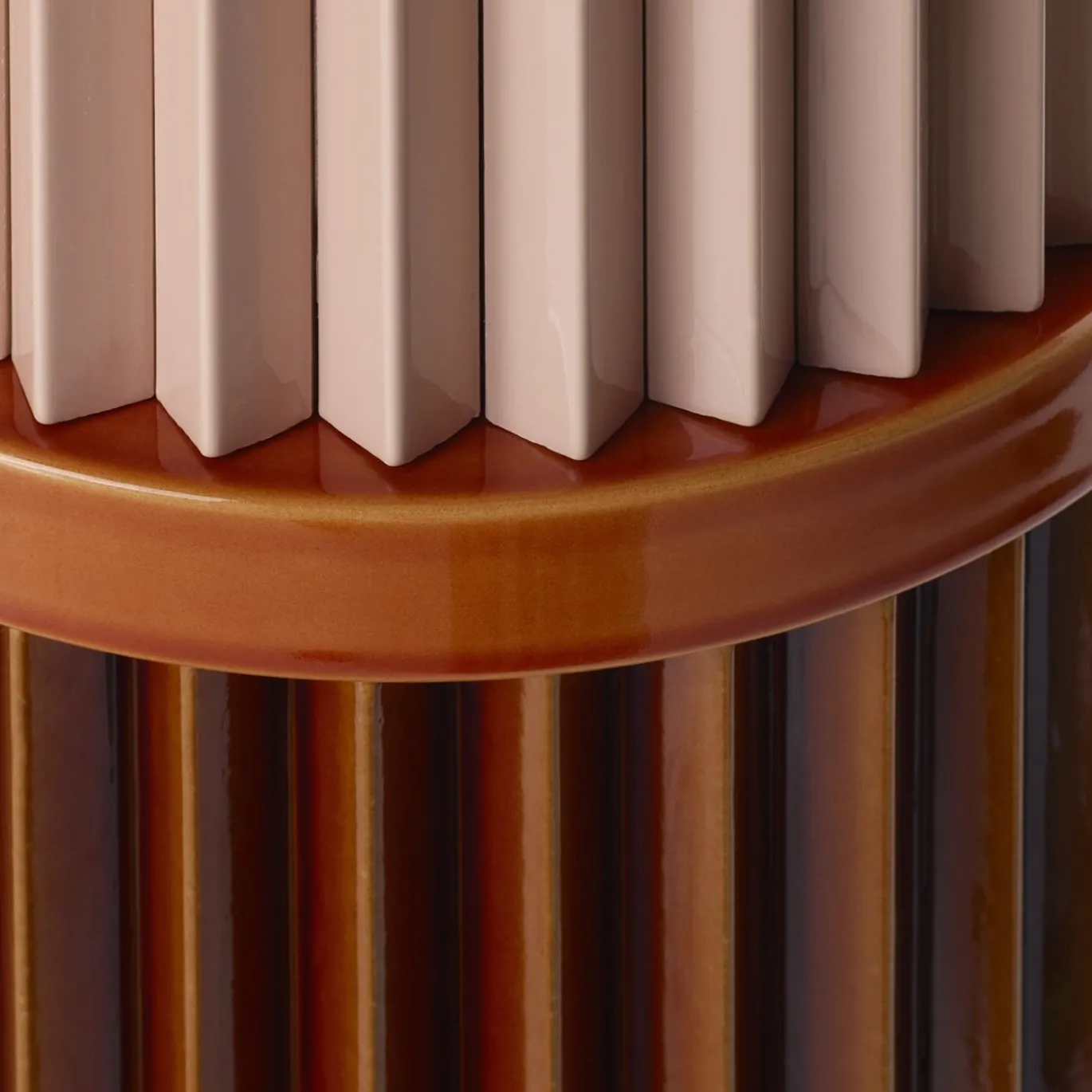 Rombini B VAso Marrone e Rosa di Ronan e Erwan Bouroullec