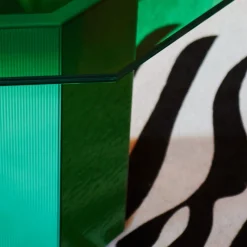 Sandra e Raimondo 35 Tavolino in legno e vetro verde