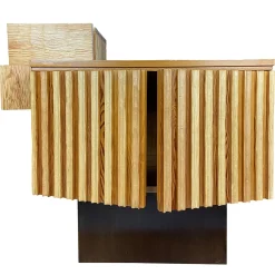 Scolpizio Credenza Asimmetrica in Wengè e Larice