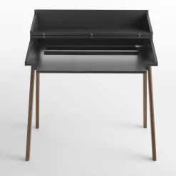 Scrivania Bureau Black di Esa Vesmanen