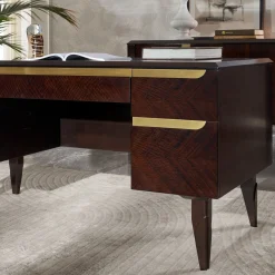 Scrivania in Eucalipto Scuro con Maniglie in Ottone
