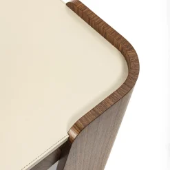 Scrivania Shape in pelle e noce canaletto