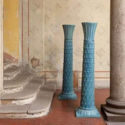 Scultura Decorativa a Colonna Anne Azzurra