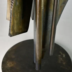 Scultura decorativa astratta Gear in ferro di Lorenzo Quadalti