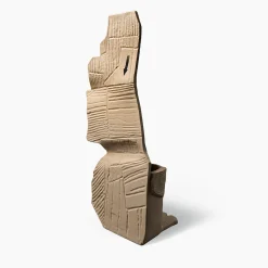 Scultura in ceramica organica beige grande di Faye Toogood