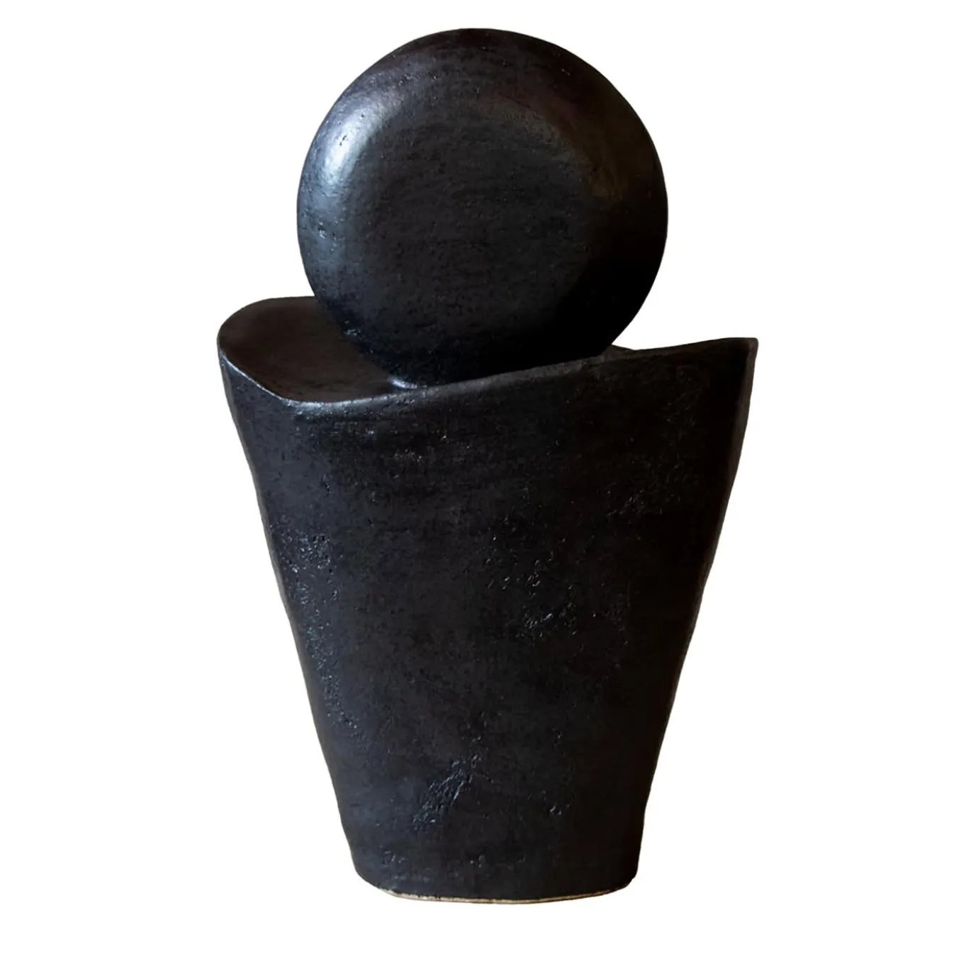 Scultura in gres nero Luna Nuova I