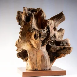 Scultura in legno d'ulivo Cuore Infranto
