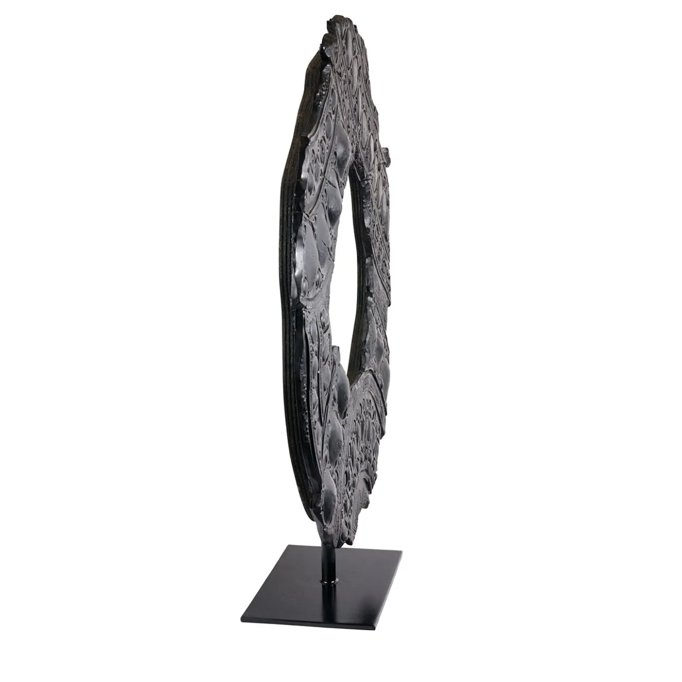 Scultura Néra in ceramica con piedistallo di Gabriele Mengoni