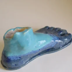 Scultura Oceano in ceramica smaltata