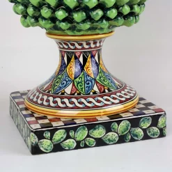 Scultura Pigna Siciliana Grande in Ceramica Verde