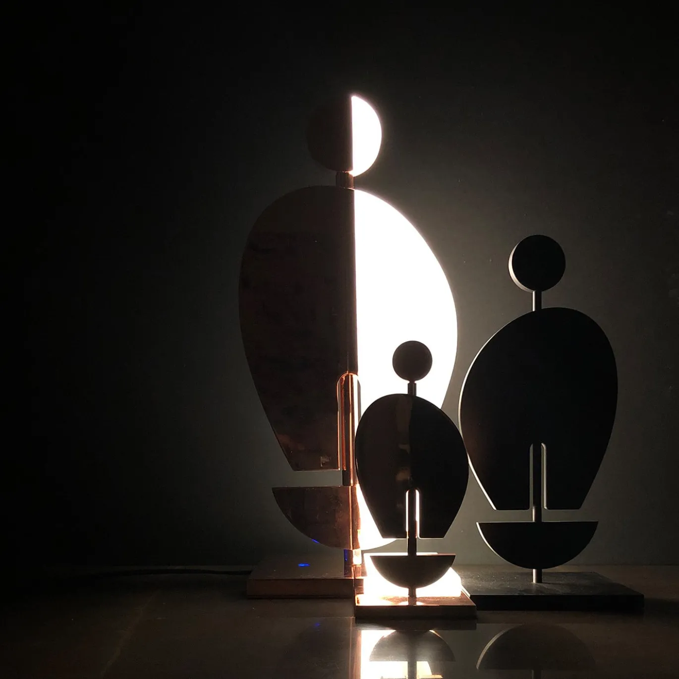 Scultura Umanoide in Ottone e Galvanica Rame Rosa Lucido
