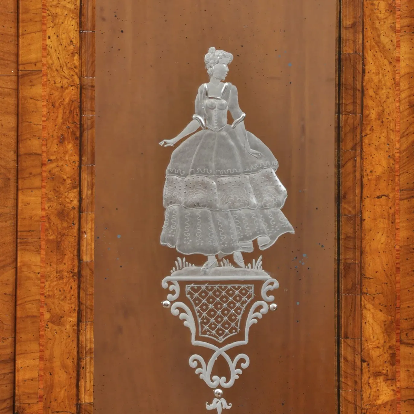 Secretaire intarsiato in stile veneziano Venezia '700 Luigi XV