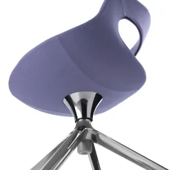 Sedia a cavalletto con schienale basso Frenchkiss di Stefano Bigi