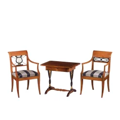 Sedia austriaca in stile Biedermeier blu e ciliegio con braccioli