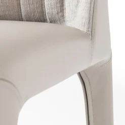 Sedia Bicolette in pelle bianca con cuciture verticali