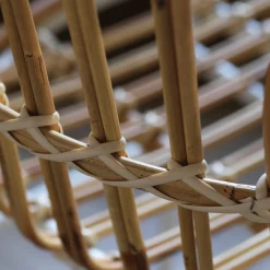 Sedia da esterno in rattan nero Raphia con cuscino di Lucidipevere