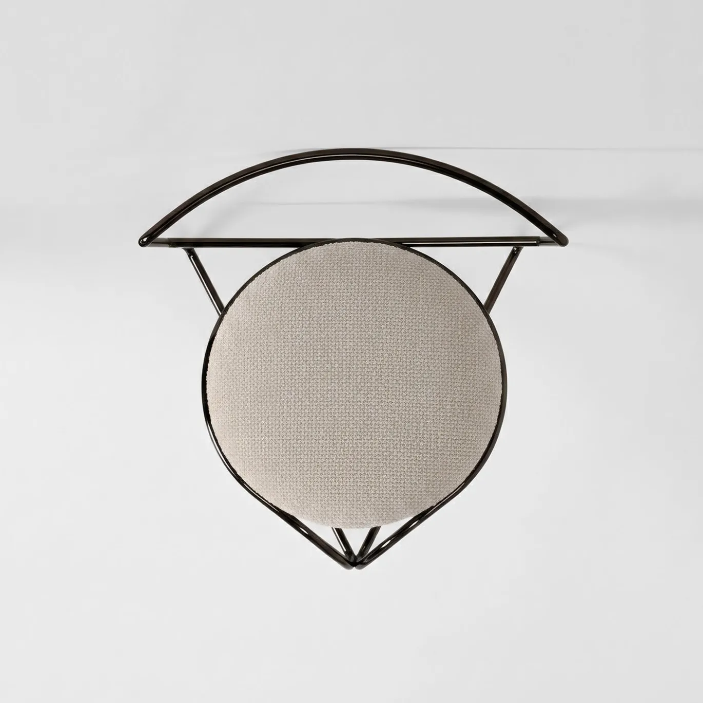 Sedia da pranzo Flow in metallo con finitura Ultrablack