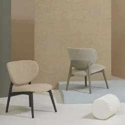Sedia da salotto Fleuron 203 in frassino grigio di Constance Guisset