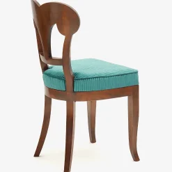 Sedia Eclectica Wilhelmine-Henriette con finitura noce