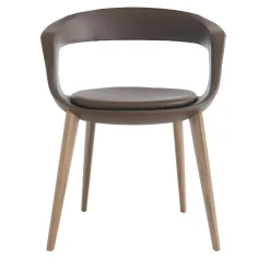 Sedia Frenchkiss con schienale basso e gambe in legno di Stefano Bigi