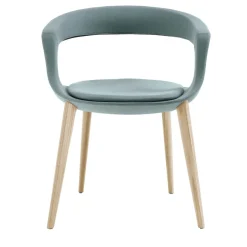 Sedia Frenchkiss con schienale basso e gambe in legno di Stefano Bigi