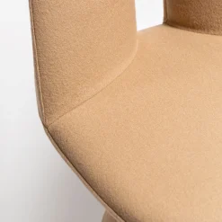Sedia girevole Bill con rivestimento Loden beige