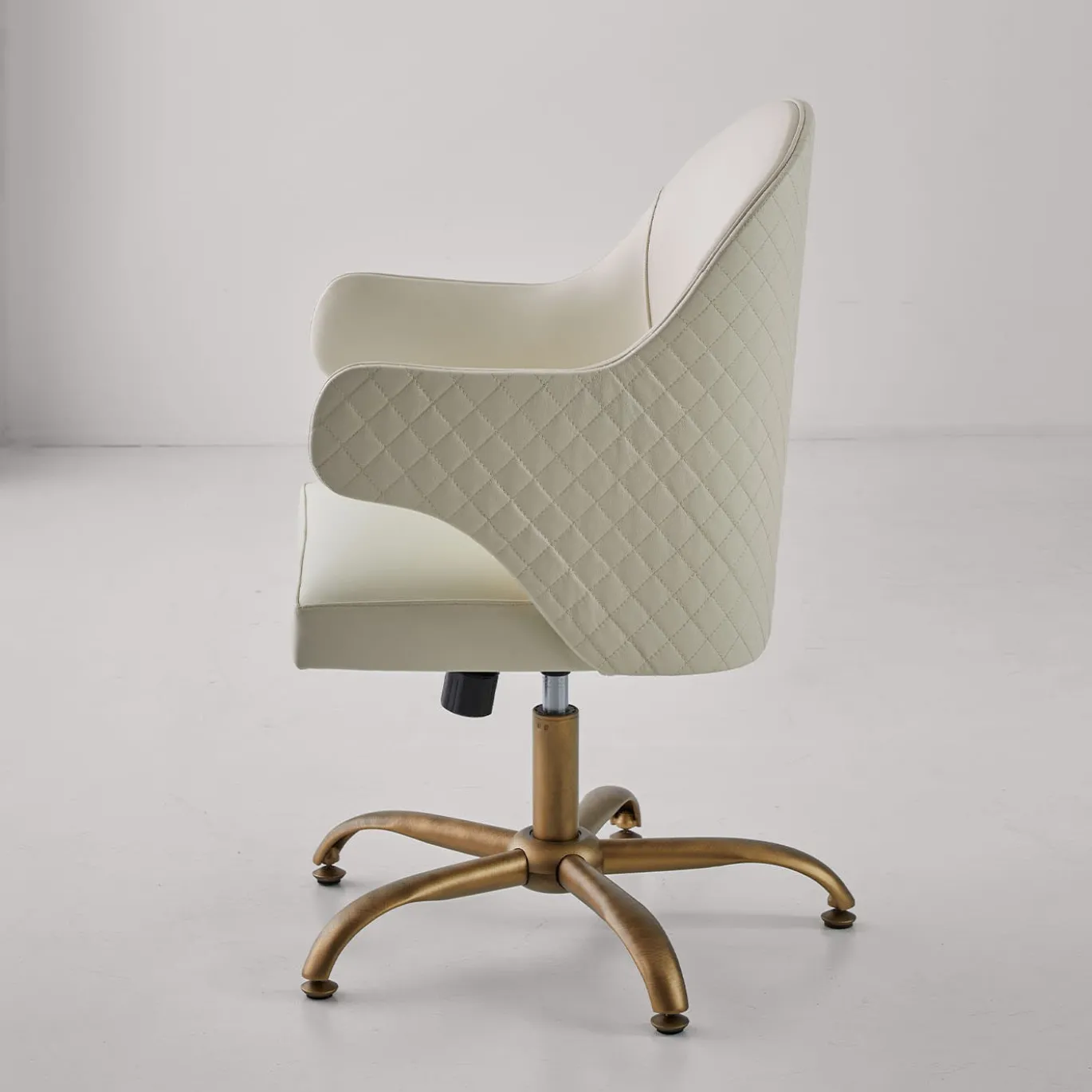 Sedia girevole Soft White