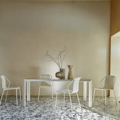 Sedia imbottita Donna Sage White di Studio Irvine