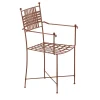 Sedia in ferro battuto marrone con braccioli Checkmate