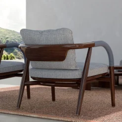 Sedia in legno beige